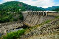 Le mur du barrage Stouden Kladenetz dans sa partie inférieure, Rhodopes de l'est