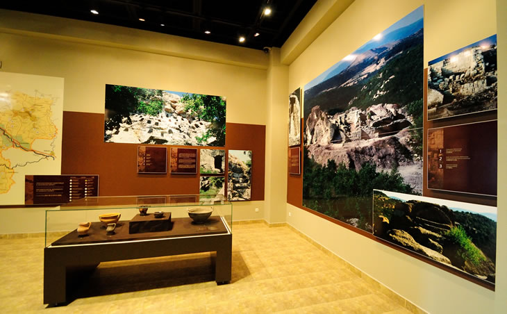 Le Musée de l'art thrace dans les Rhodopes de l'Est Tombe thrace d'Alexandrovo