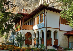 Monastère rupestre Bassarbovski, Bulgarie