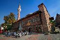 Plovdiv, le caf&eacute; turque avec la mosqu&eacute;e
